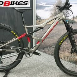 Orbea Occam H20-Eagle -Mountainbikes Hardtail Verkäufe orbeaoccamh20 eagle29rfullsuspensionmountainbike2022anthraciteglittercandyred